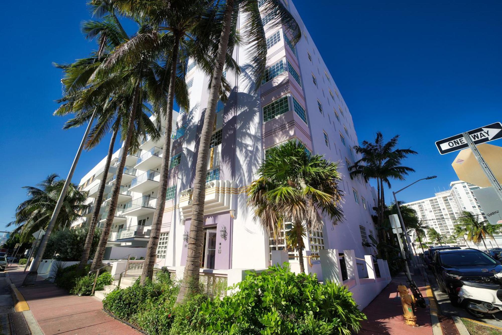 Ocean Spray Hotel Miami Beach Exterior foto
